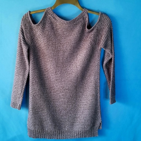 Cloth by Design Cold Shoulder Cable Knit Sweater Combines Style And Comfort - Picture 2 of 10
